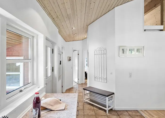 Сasa de vacaciones In Vaeggerlose With Sauna